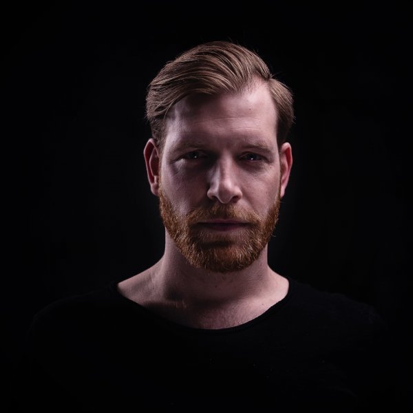 Ferreck Dawn – Free Chart