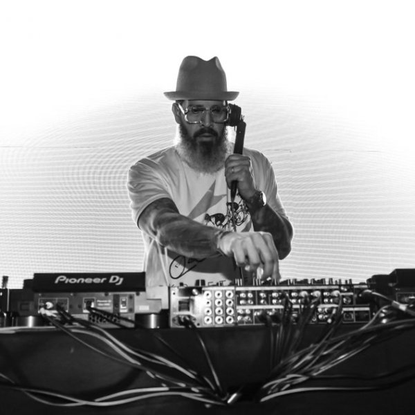Oscar G Miami Mambo Top 10 Chart