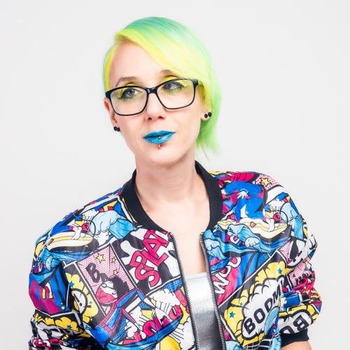 Emma Clair – Gravity Chart