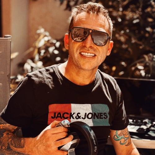 Luis Weyers – Connexion Chart