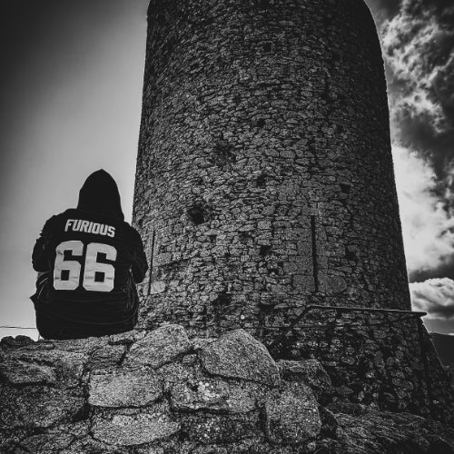 Nelayan – Demolisher Chart (2025)